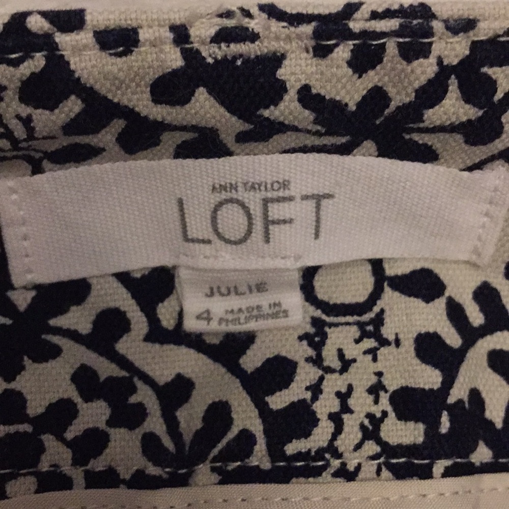 LOFT Riviera Pant, Size 4 - Picture 3 of 5
